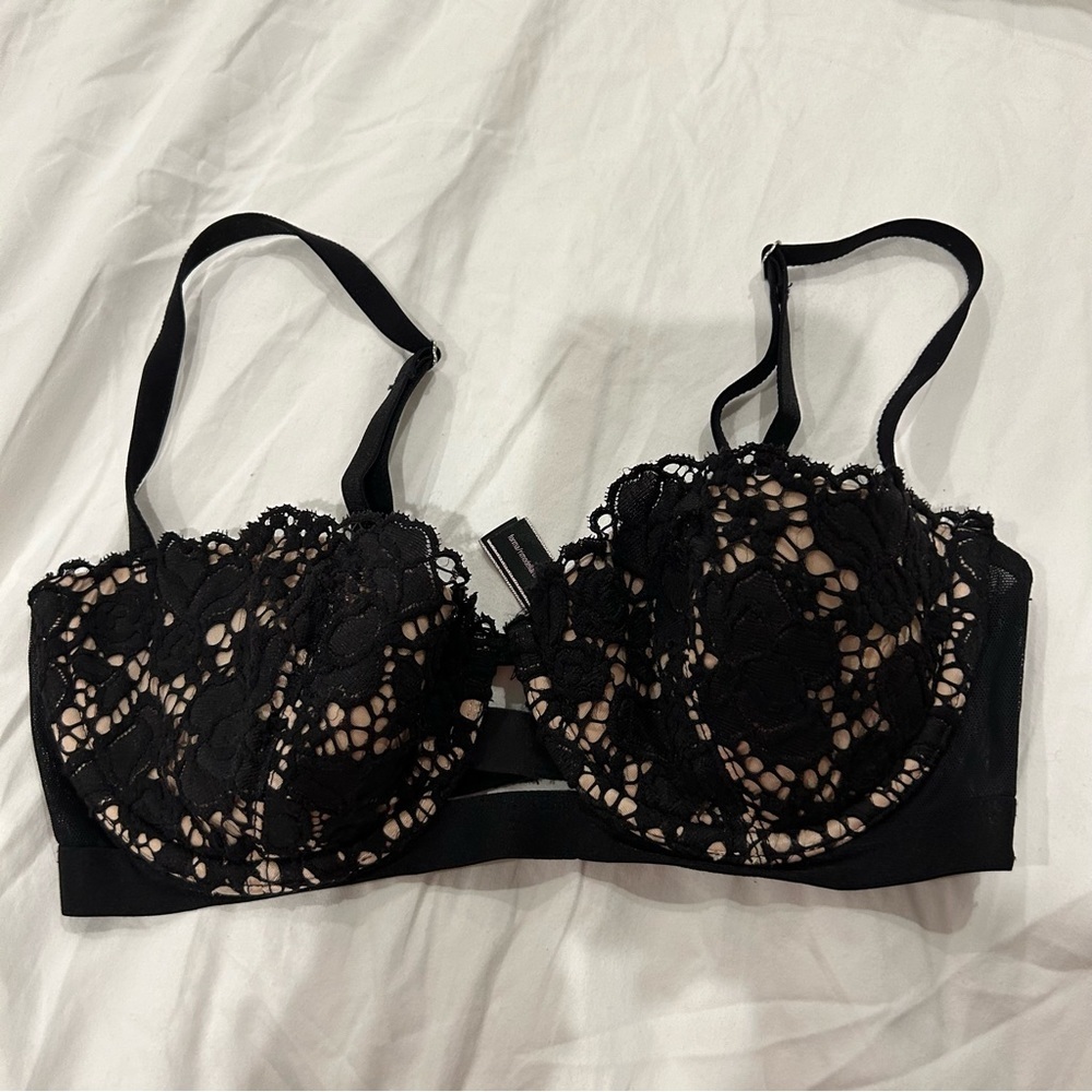 Victorias Secret Very Sexy Lined Balconet Bra